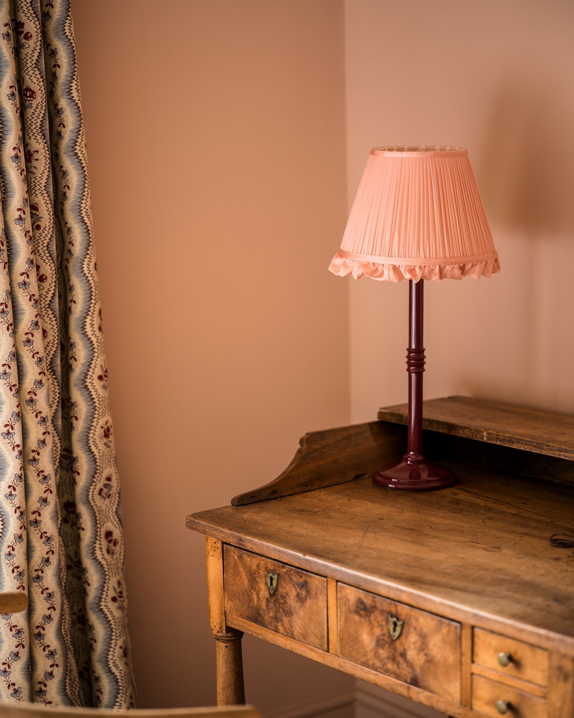 Luxury frilly lampshade in peony