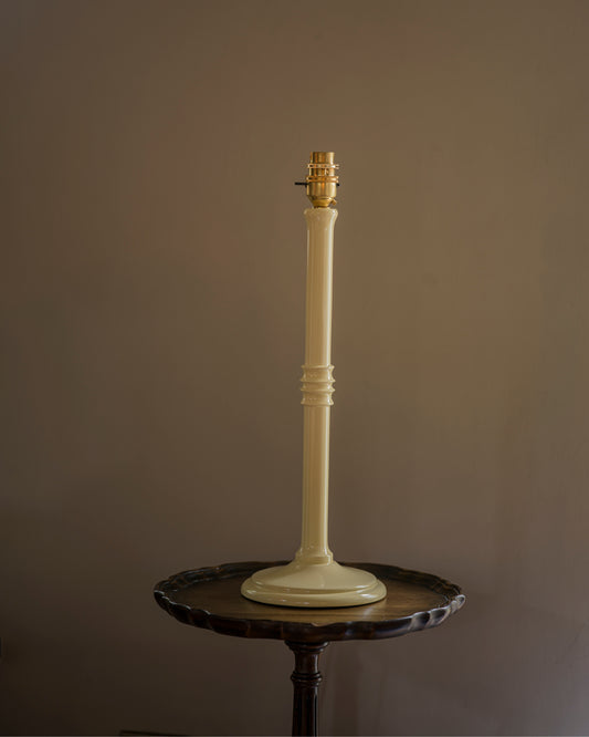 Lacquered lampstand in buttercup