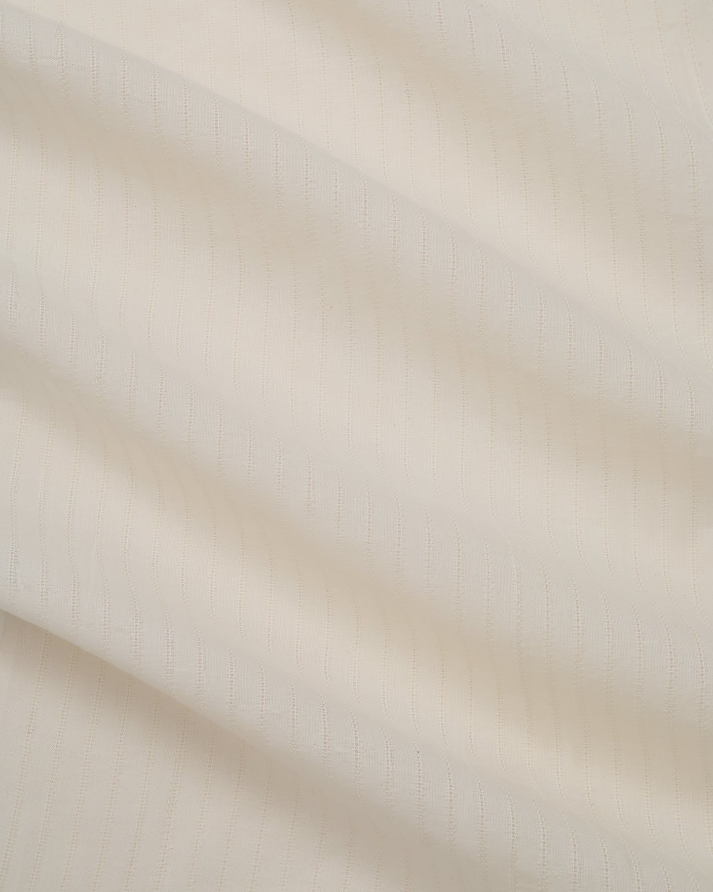 The Embroidered Cotton in Daisy