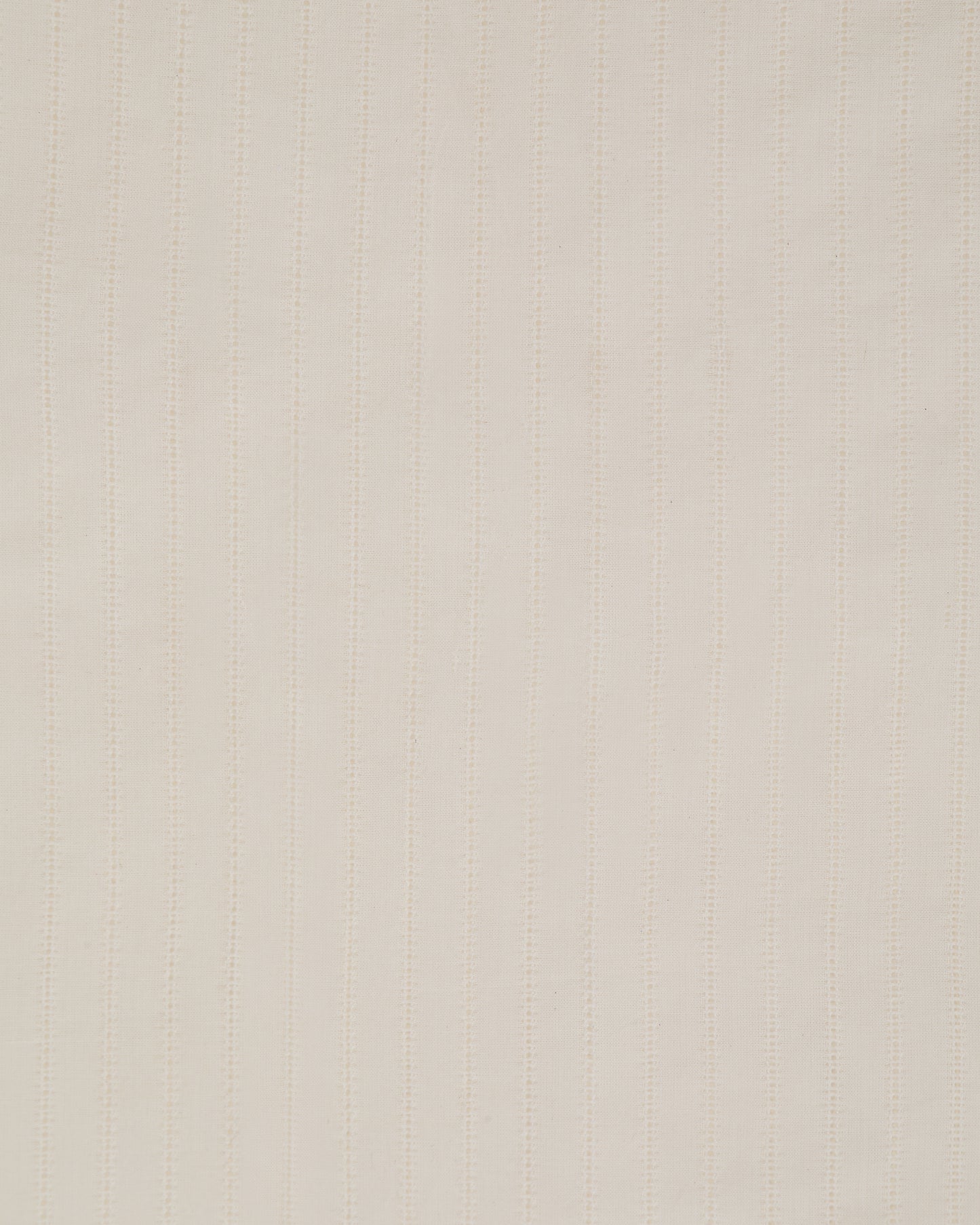 The Embroidered Cotton in Daisy